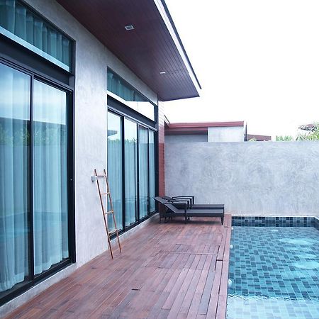 Seatwo Pool Villa Resort Pattaya Exterior photo