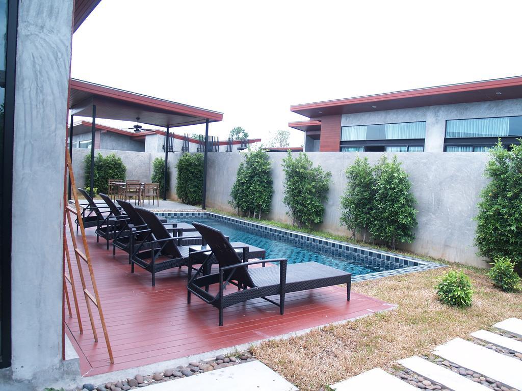 Seatwo Pool Villa Resort Pattaya Exterior photo